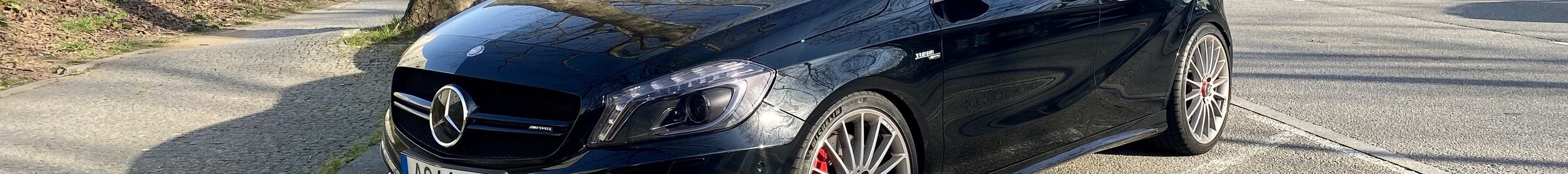 Mercedes-Benz A 45 AMG