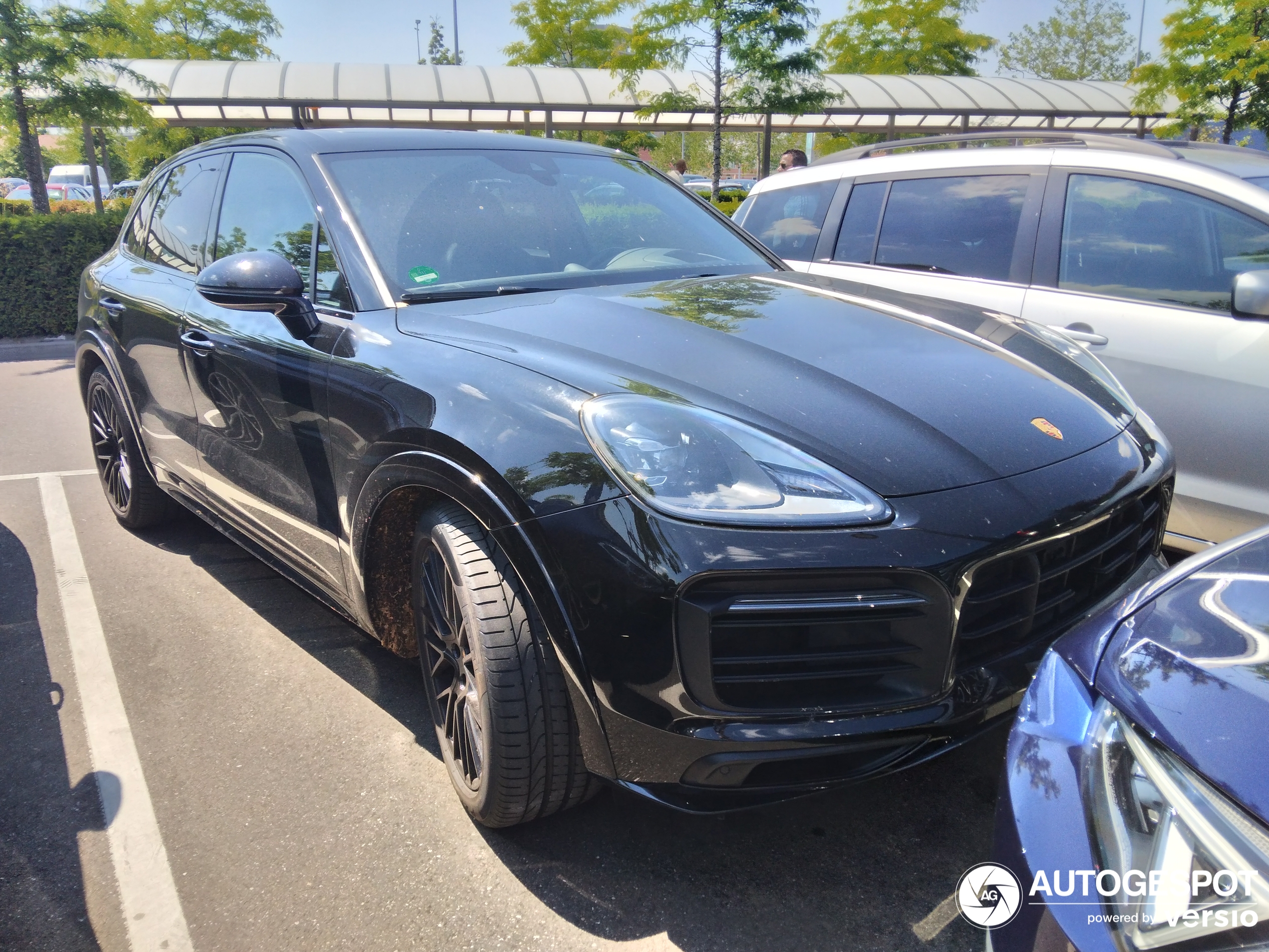 Porsche 9YA Cayenne GTS