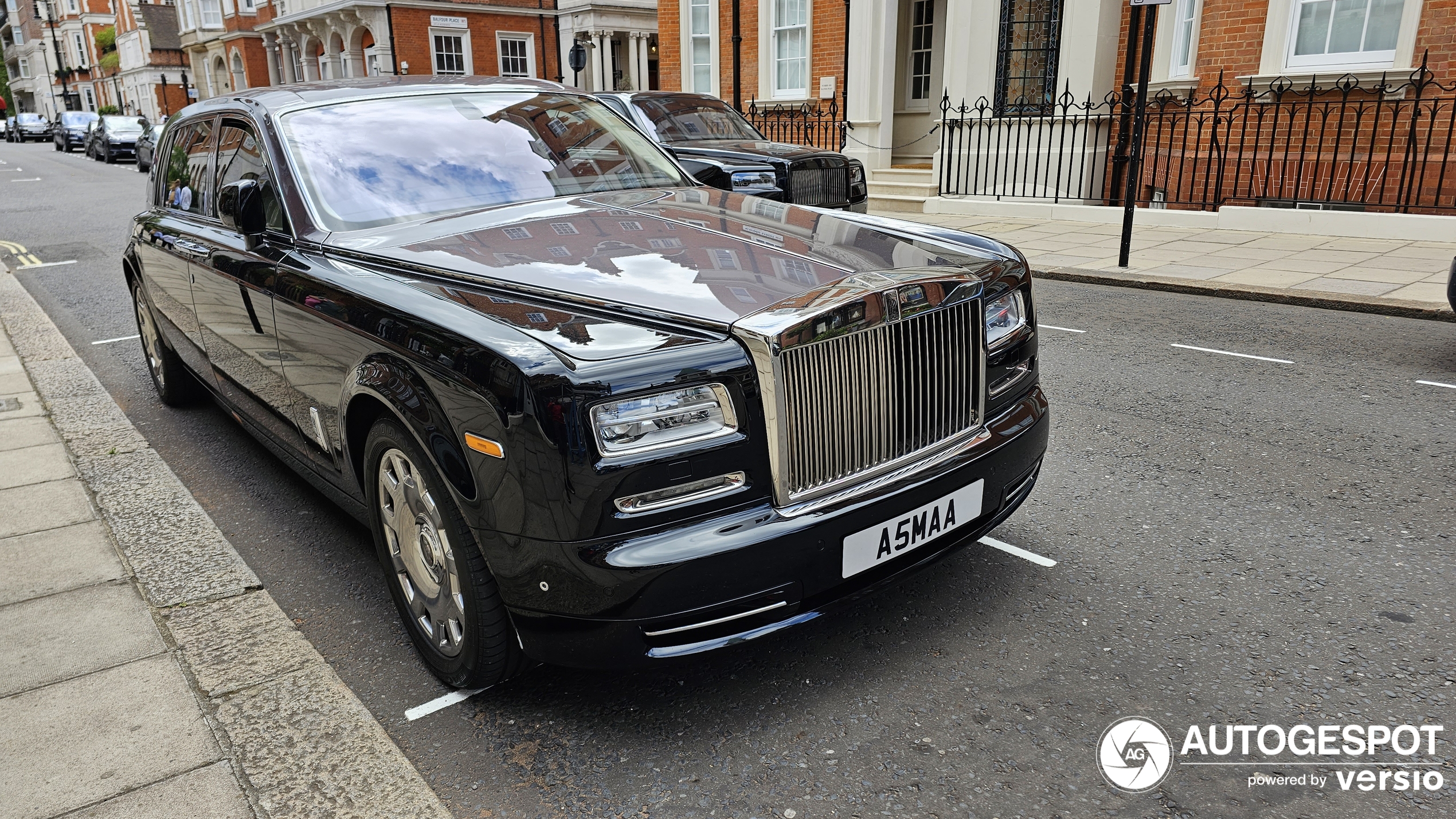 Rolls-Royce Phantom EWB Series II