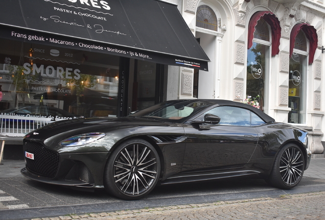 Aston Martin DBS Superleggera Volante