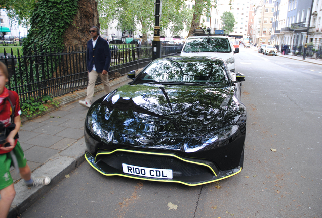 Aston Martin V8 Vantage AMR 2019