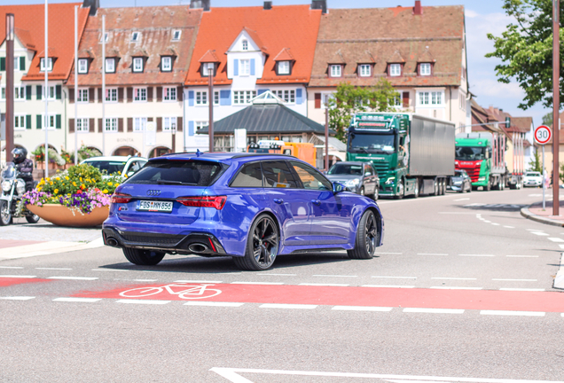 Audi RS6 Avant C8