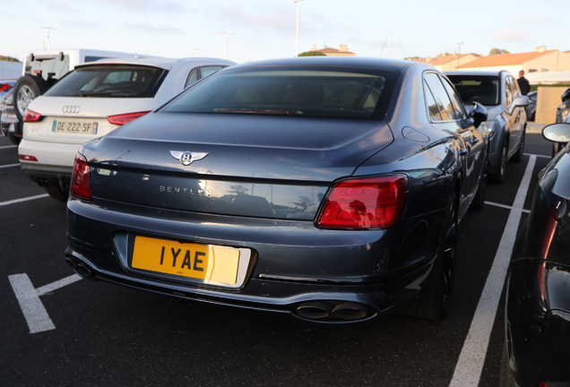 Bentley Flying Spur V8 2021