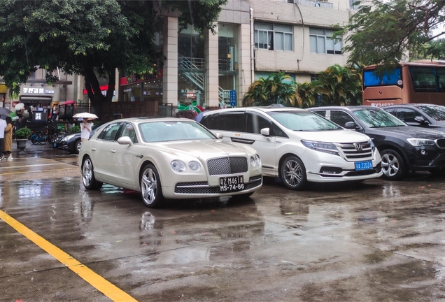 Bentley Flying Spur W12