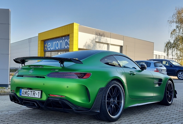 Mercedes-AMG GT R Pro C190