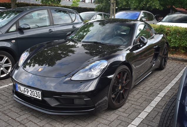 Porsche 718 Cayman S