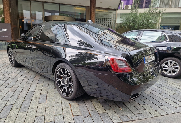 Rolls-Royce Ghost Black Badge 2021