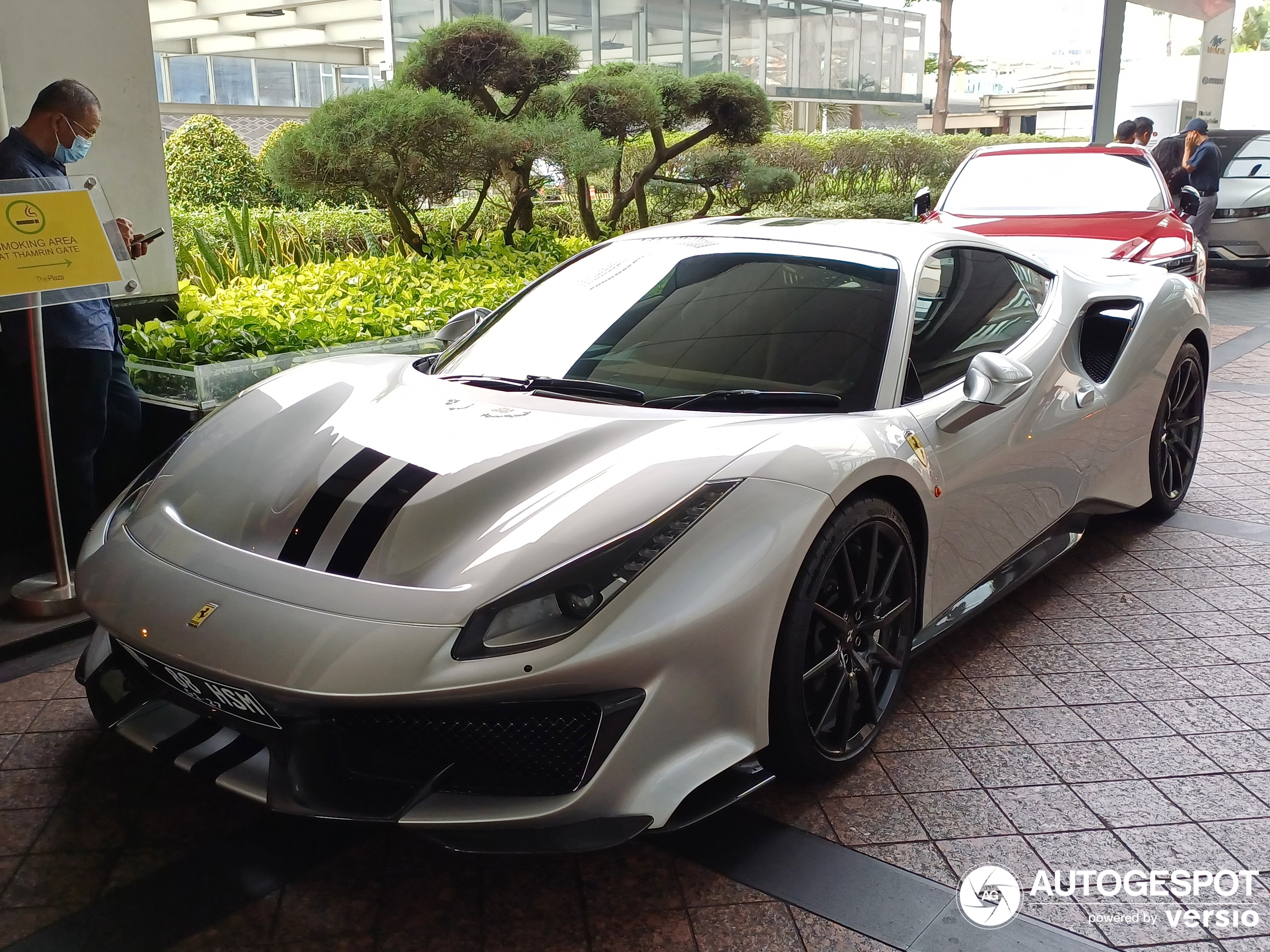 Ferrari 488 Pista