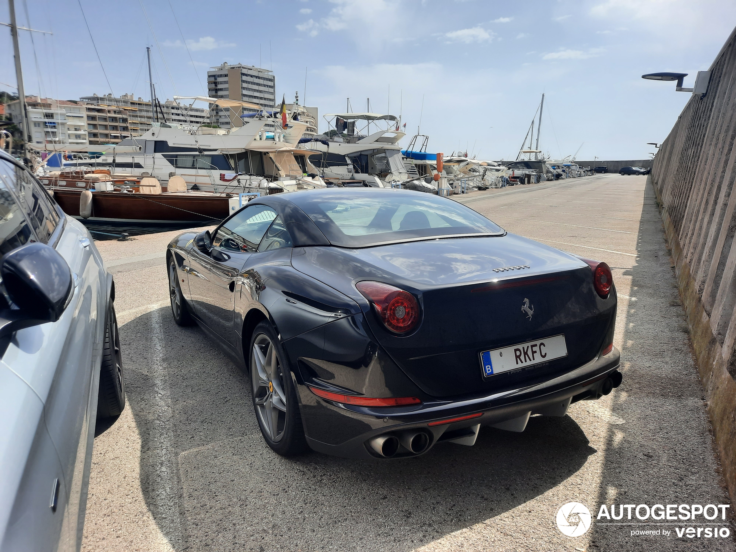 Ferrari California T