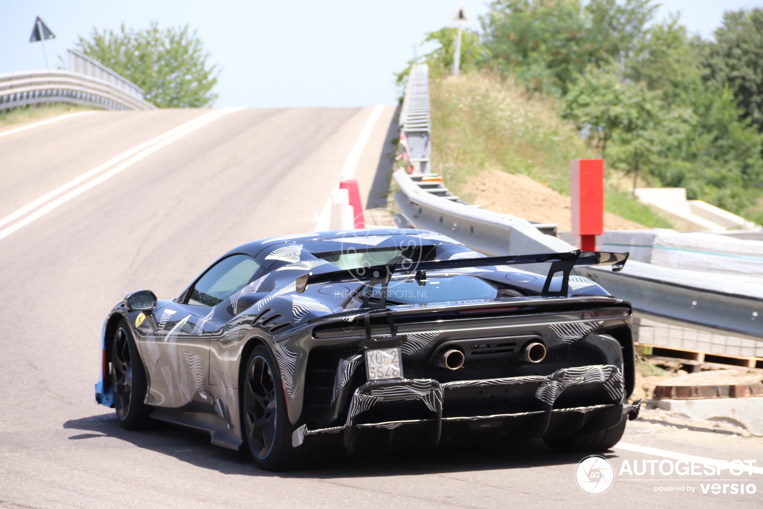 Ferrari SF90 XX Spider - 18 July 2023 - Autogespot