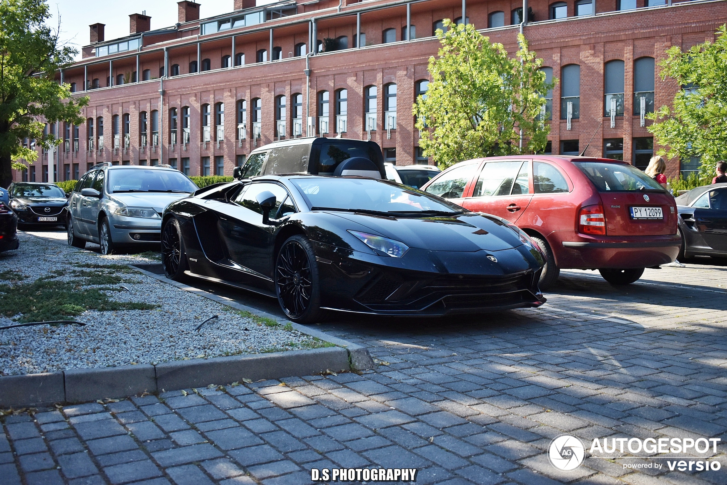 Lamborghini Aventador S LP740-4 Roadster