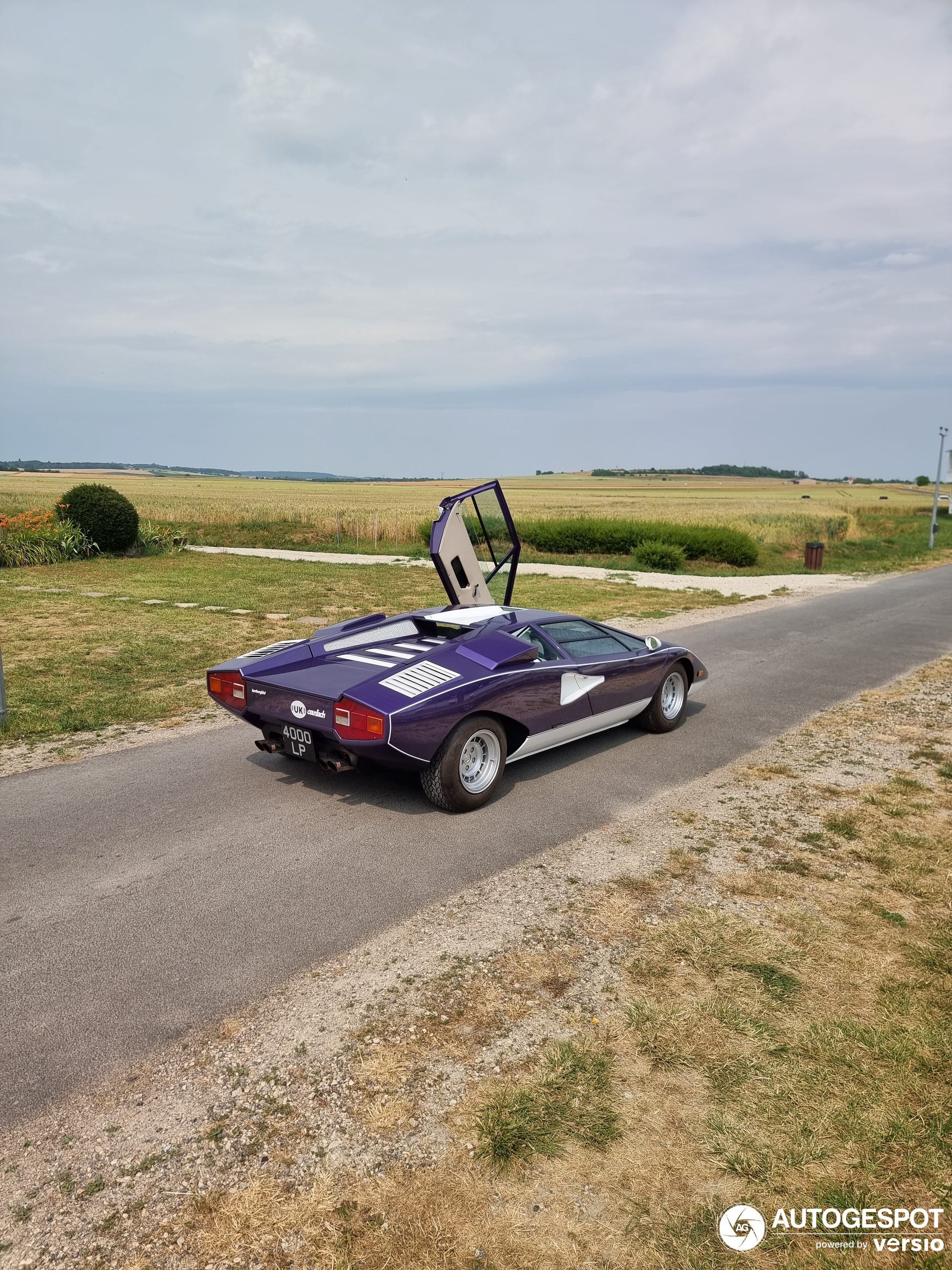 Lamborghini Countach LP400 Periscopio