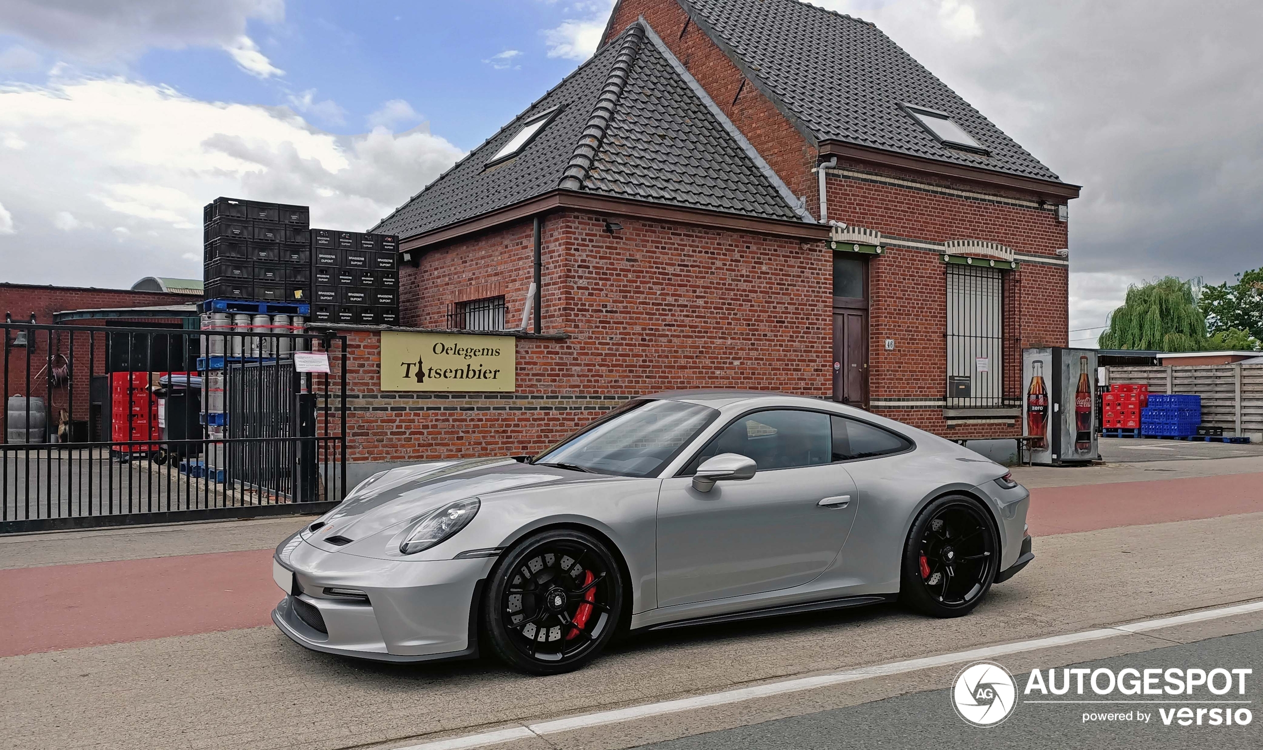 Porsche 992 GT3 Touring