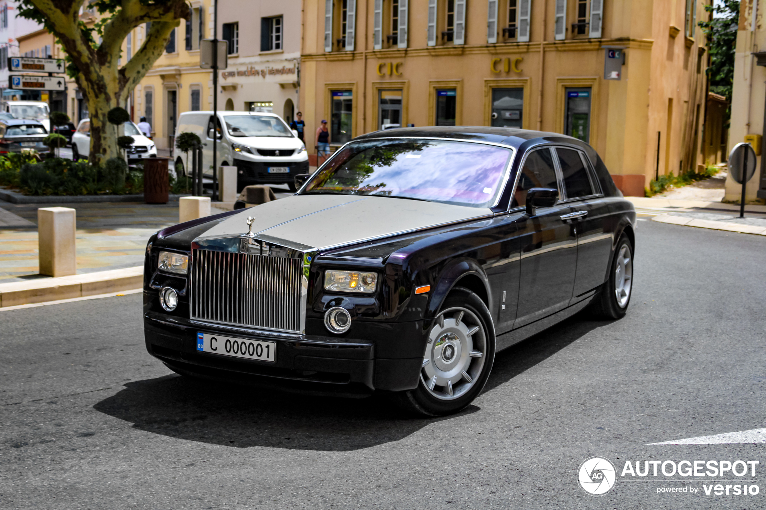 Rolls-Royce Phantom