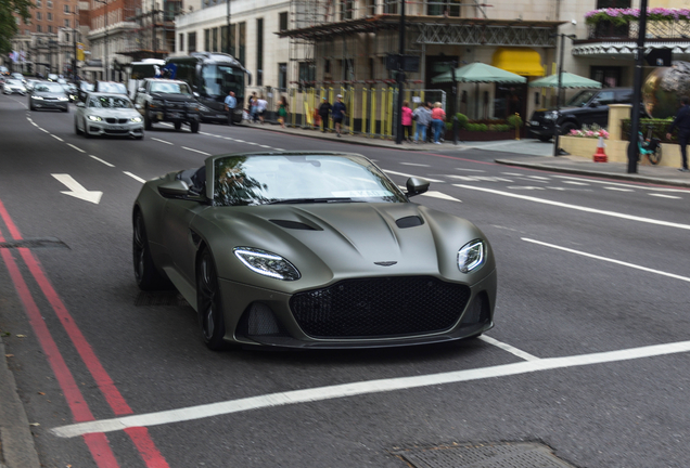 Aston Martin DBS Superleggera Volante