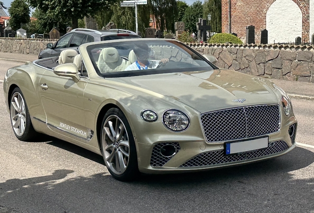 Bentley Continental GTC V8 2020