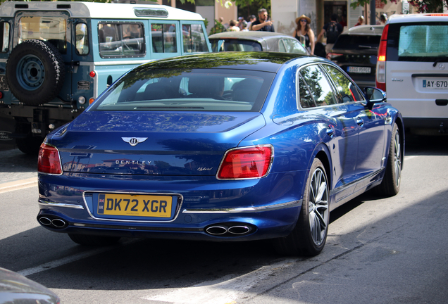 Bentley Flying Spur Hybrid Azure