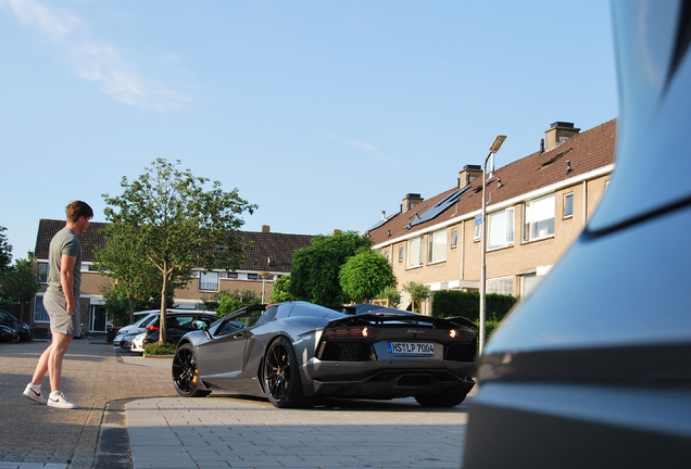 Lamborghini Aventador LP700-4 Roadster