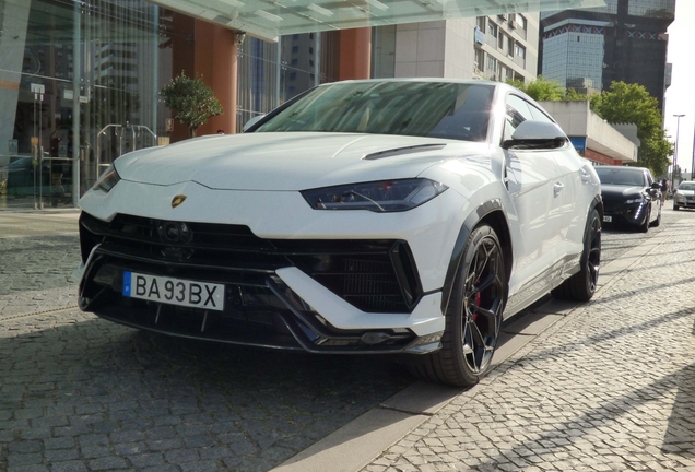 Lamborghini Urus Performante