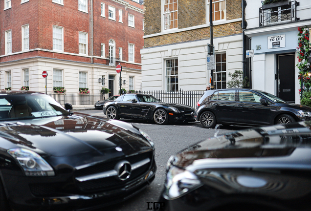 Mercedes-Benz SLS AMG