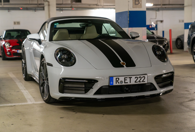 Porsche 992 Carrera 4S Cabriolet