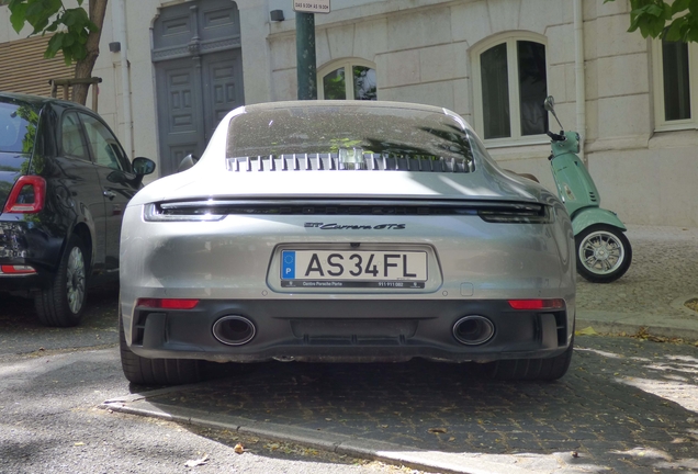 Porsche 992 Carrera GTS