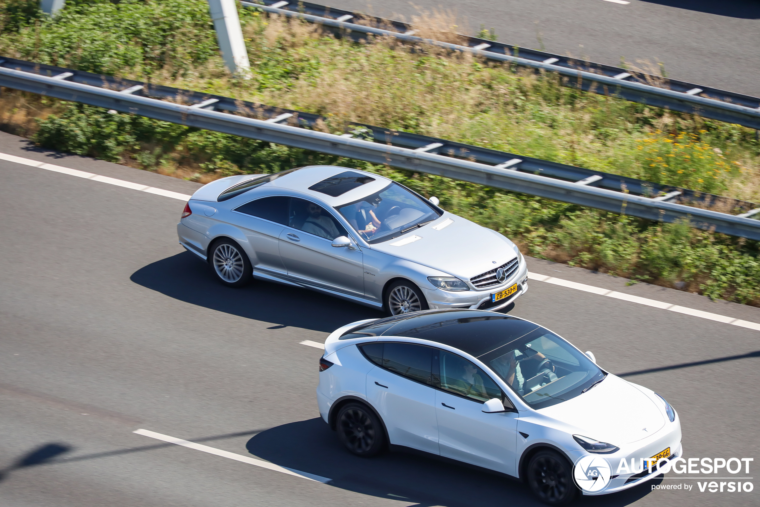 Mercedes-Benz CL 63 AMG C216