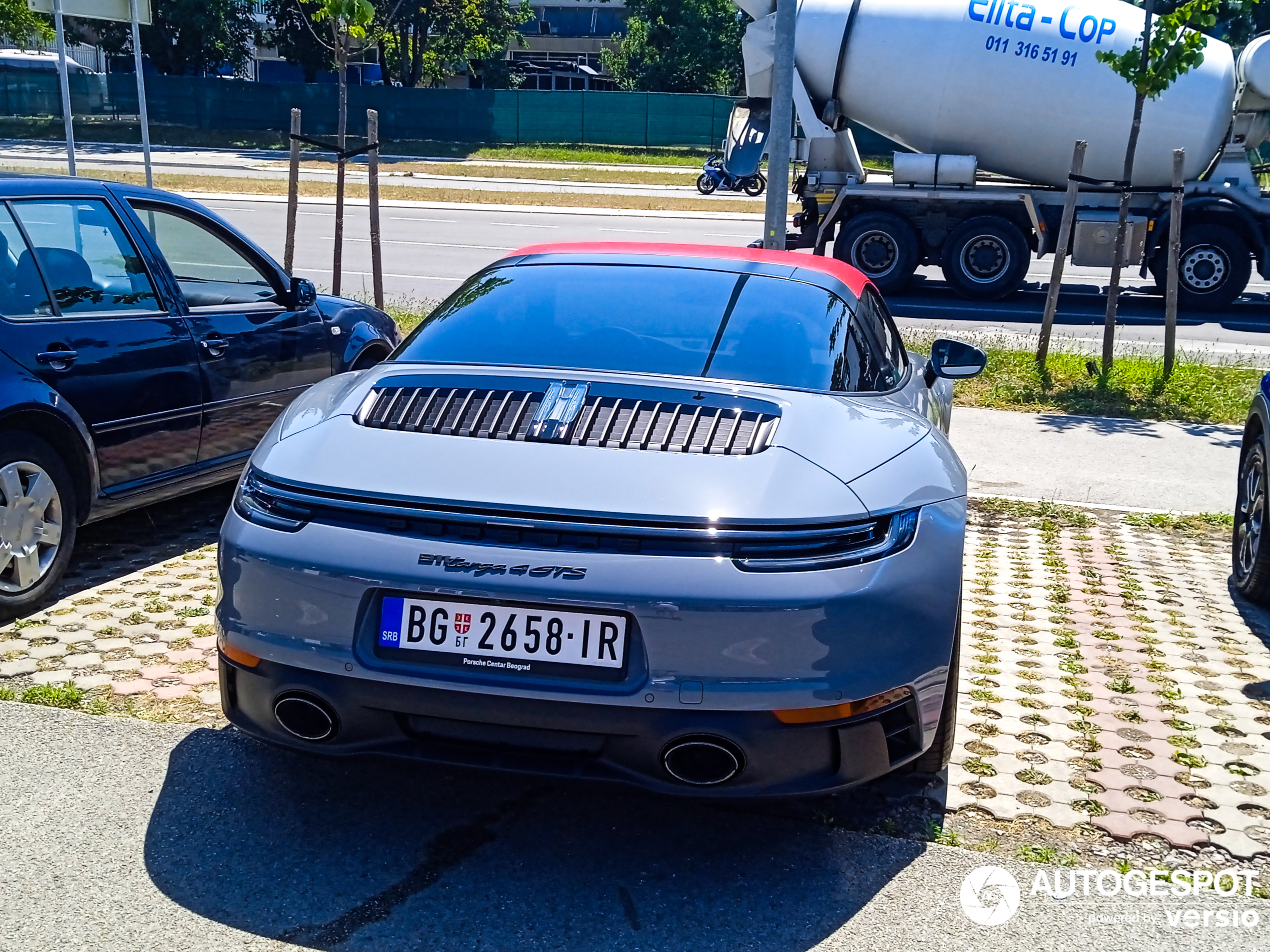 Porsche 992 Targa 4 GTS