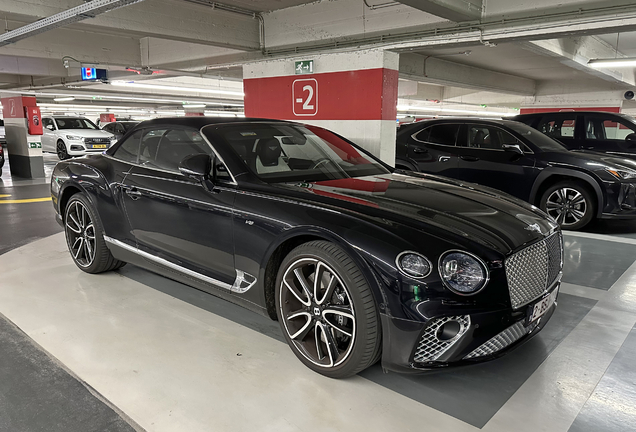 Bentley Continental GTC V8 2020