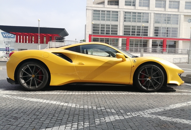 Ferrari 488 Pista