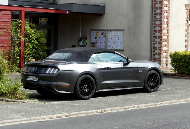 Ford Mustang GT Convertible 2015