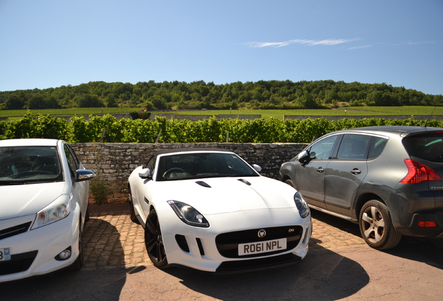 Jaguar F-TYPE S V8 Convertible