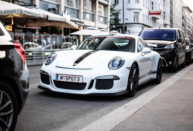 Porsche Manthey Racing 991 GT3 MkII