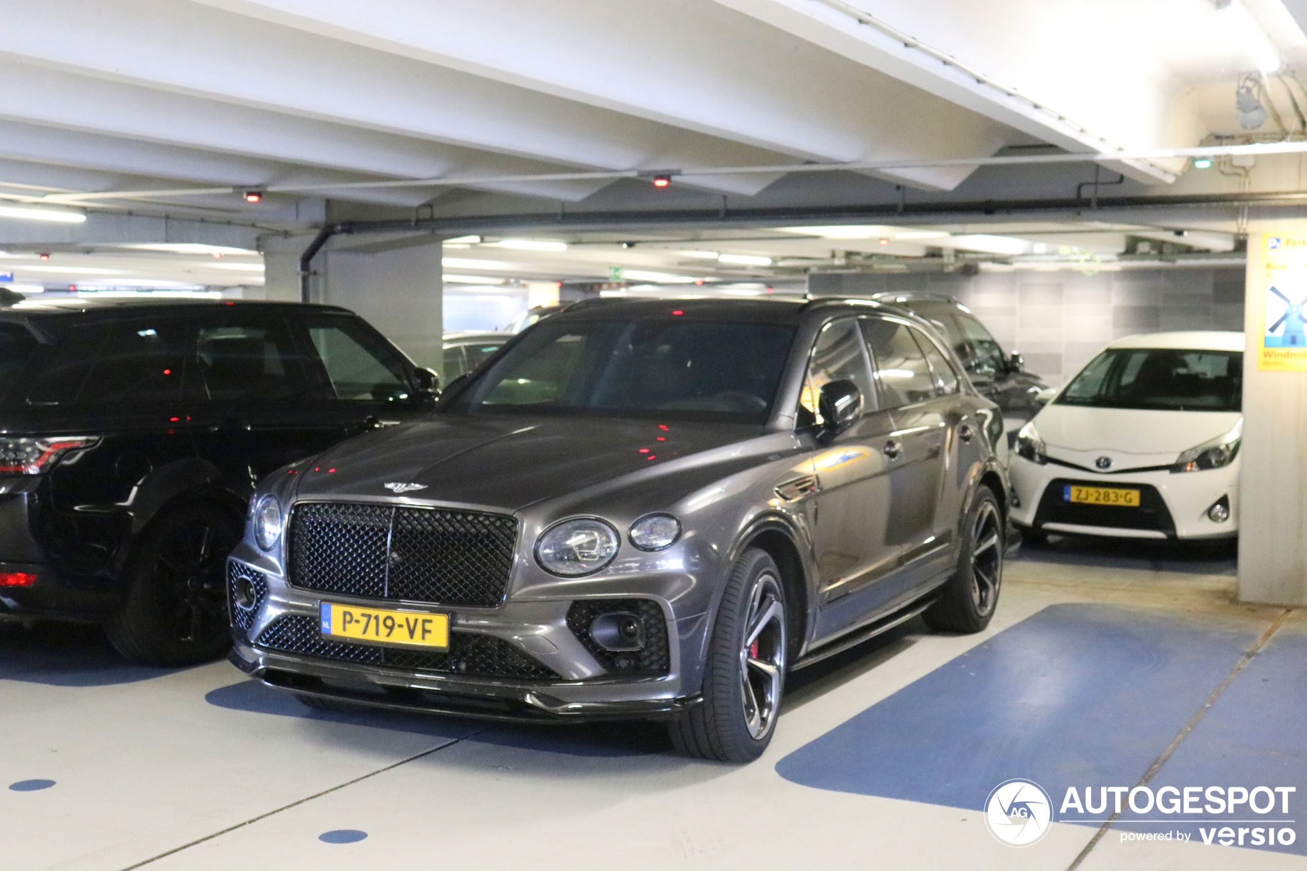 Bentley Bentayga V8 S 2022