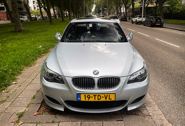 BMW M5 E60 2005