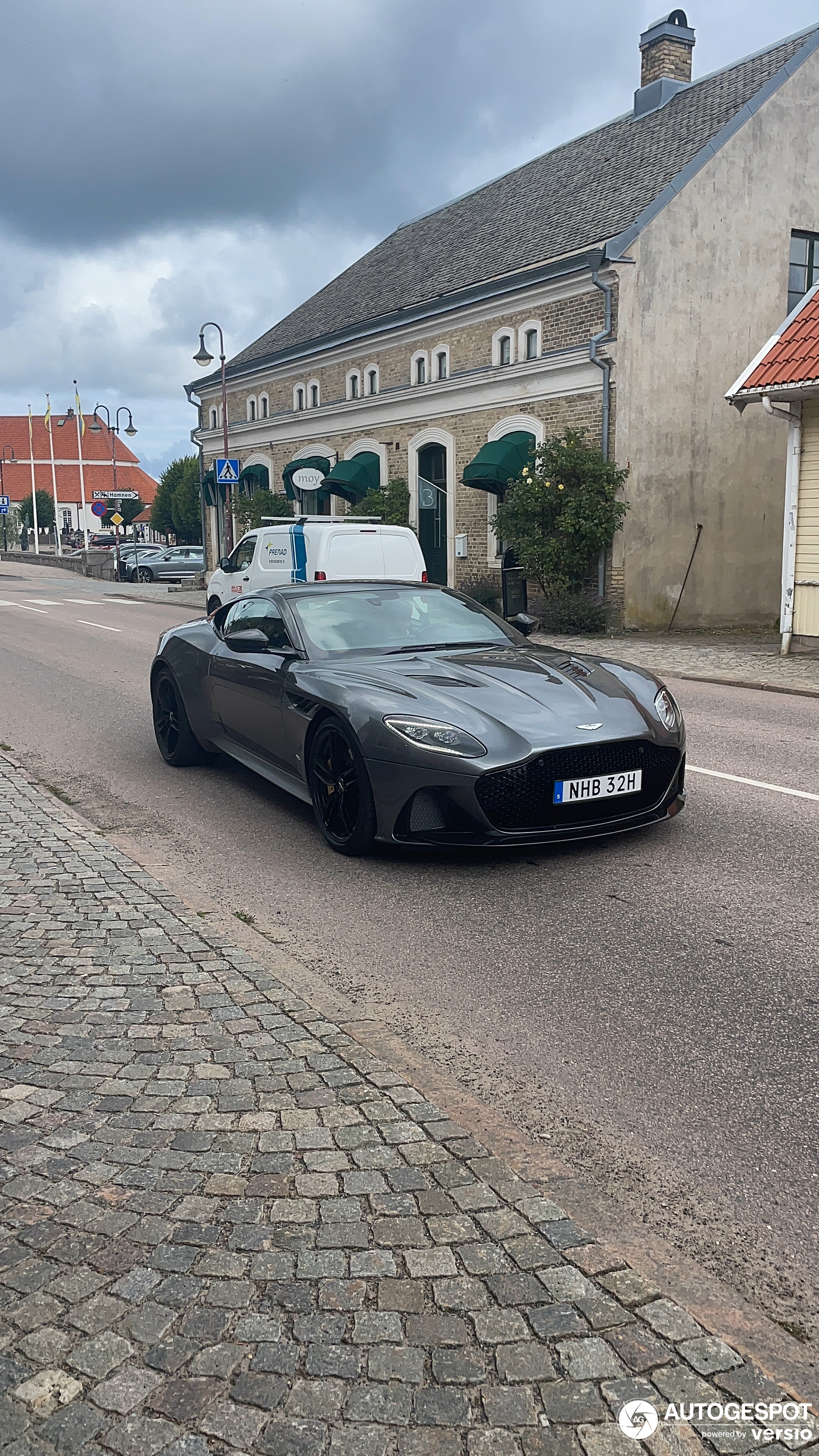 Aston Martin DBS Superleggera