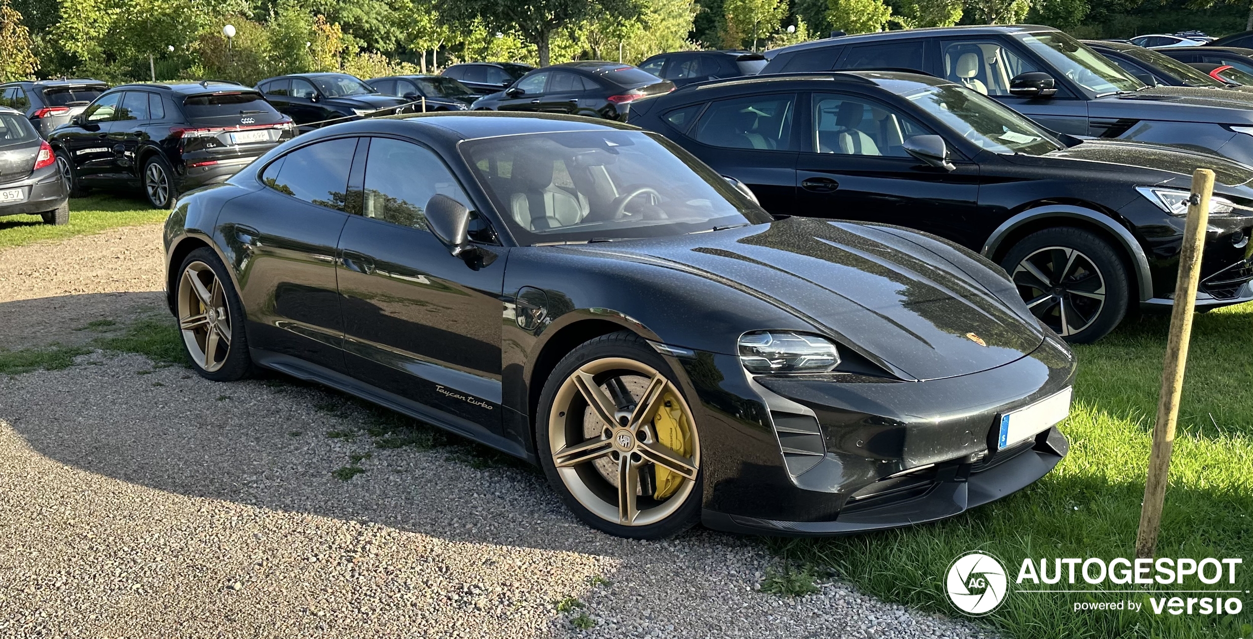 Porsche Taycan Turbo