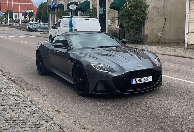 Aston Martin DBS Superleggera