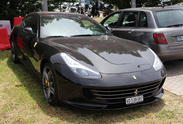 Ferrari GTC4Lusso