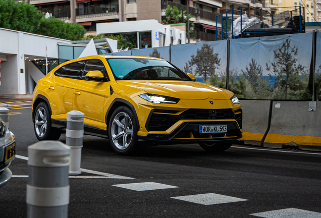 Lamborghini Urus