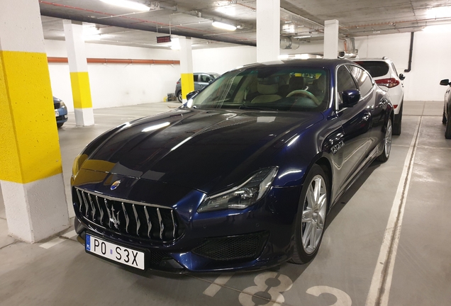 Maserati Quattroporte S Q4 2013