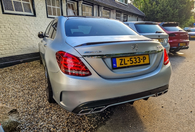 Mercedes-AMG C 63 S W205