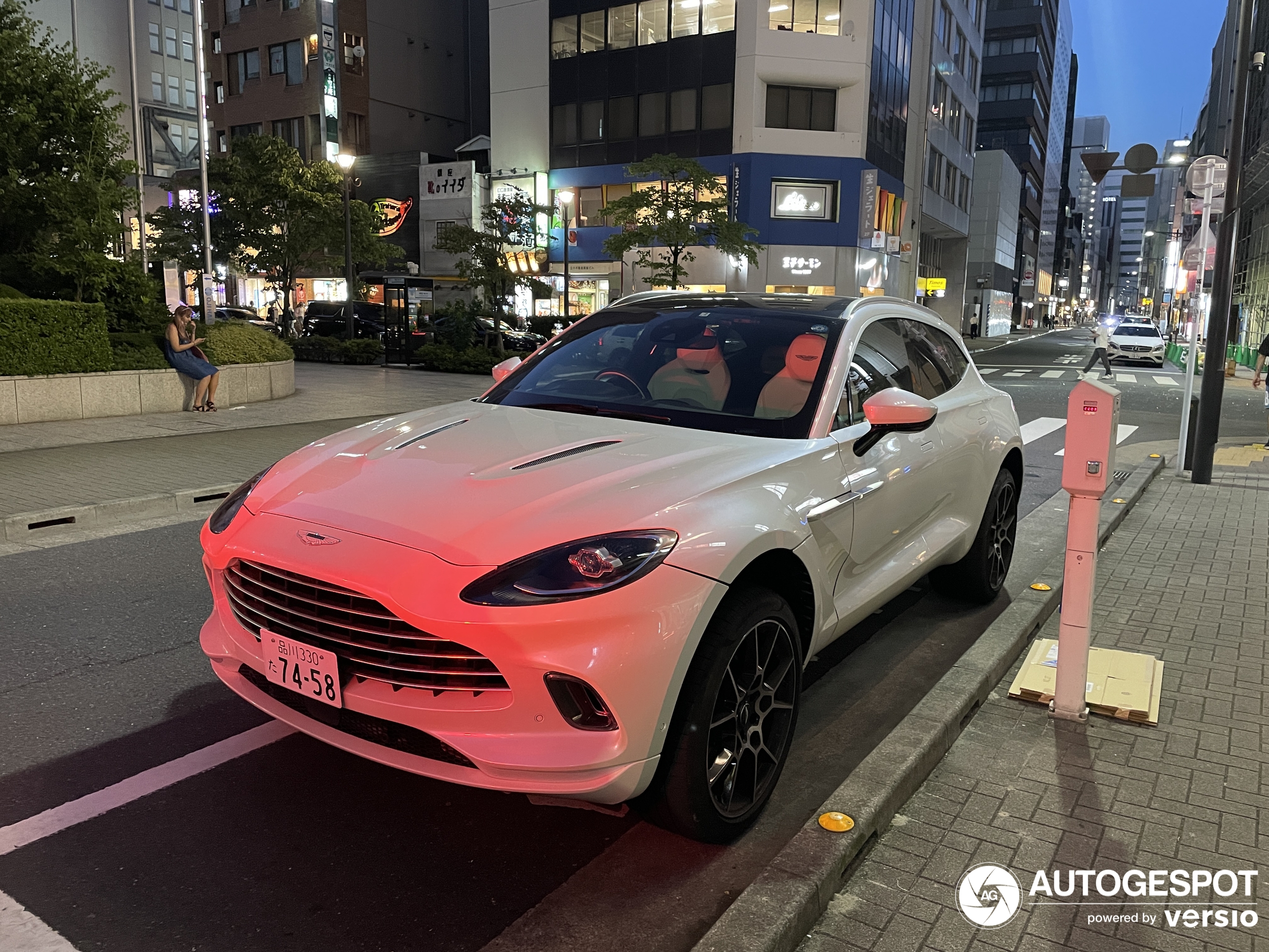 Aston Martin DBX