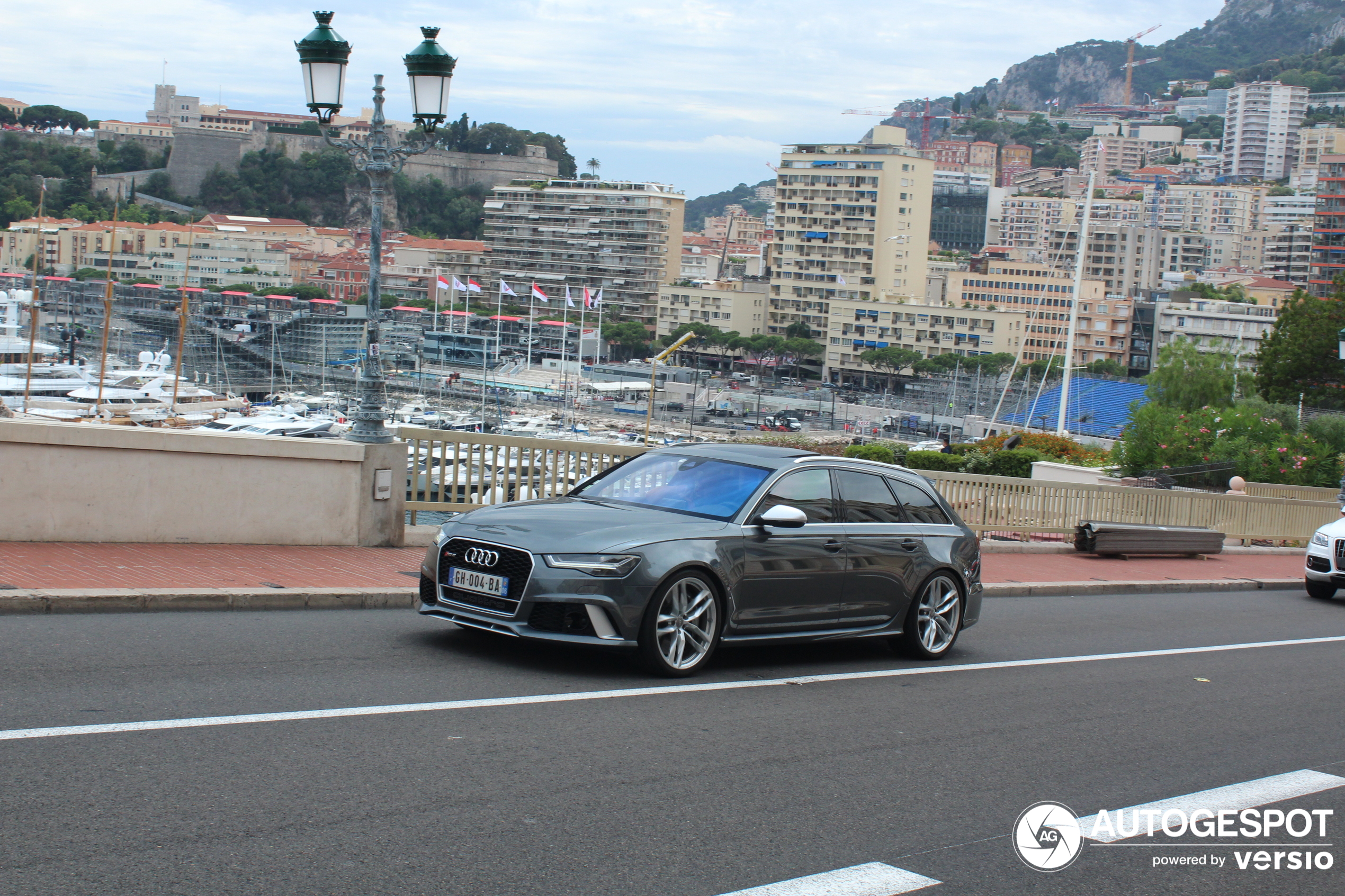 Audi RS6 Avant C7 2015