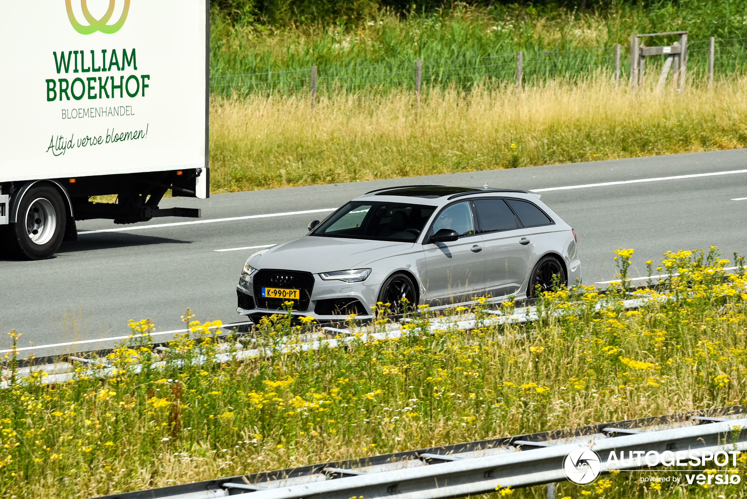 Audi RS6 Avant C7 2015