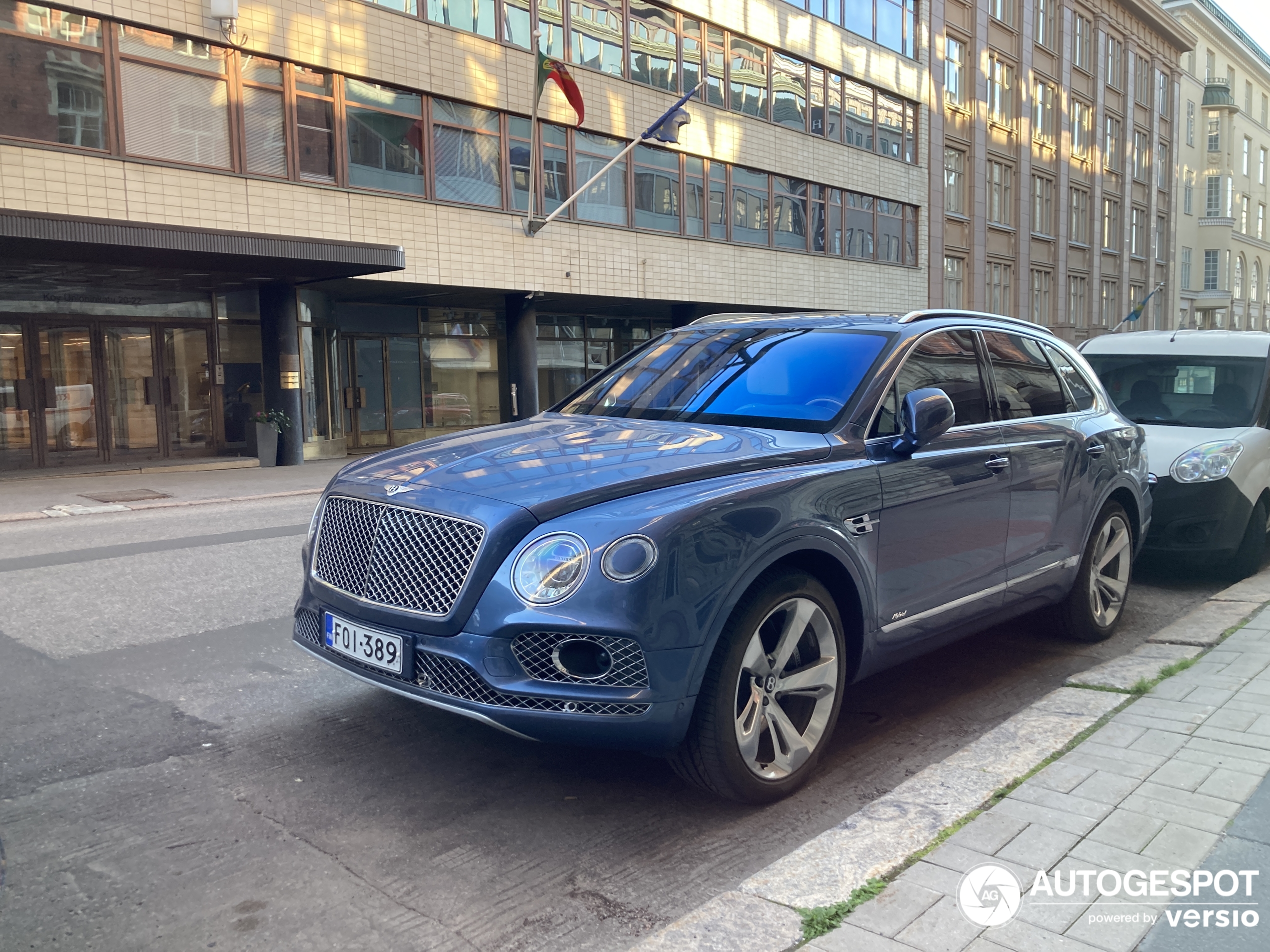 Bentley Bentayga Hybrid