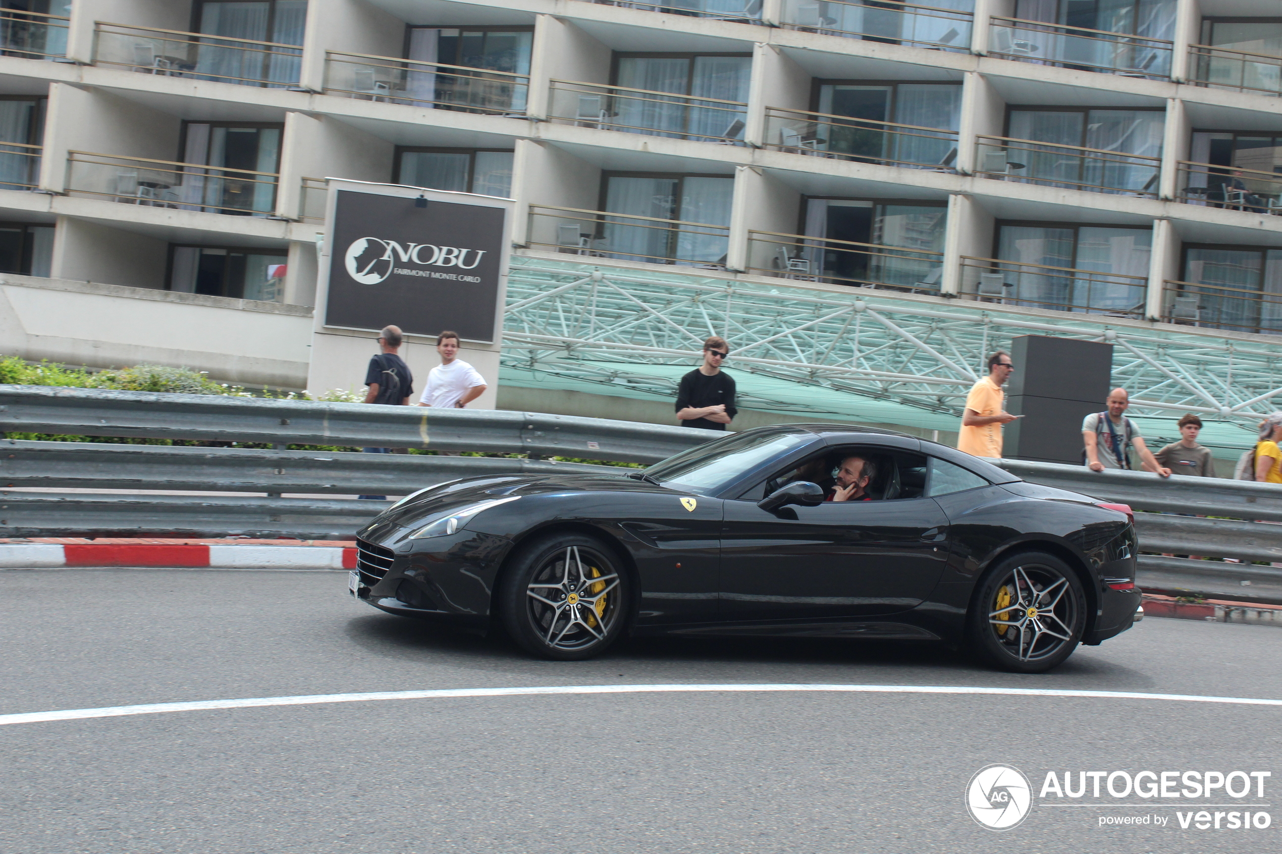 Ferrari California T