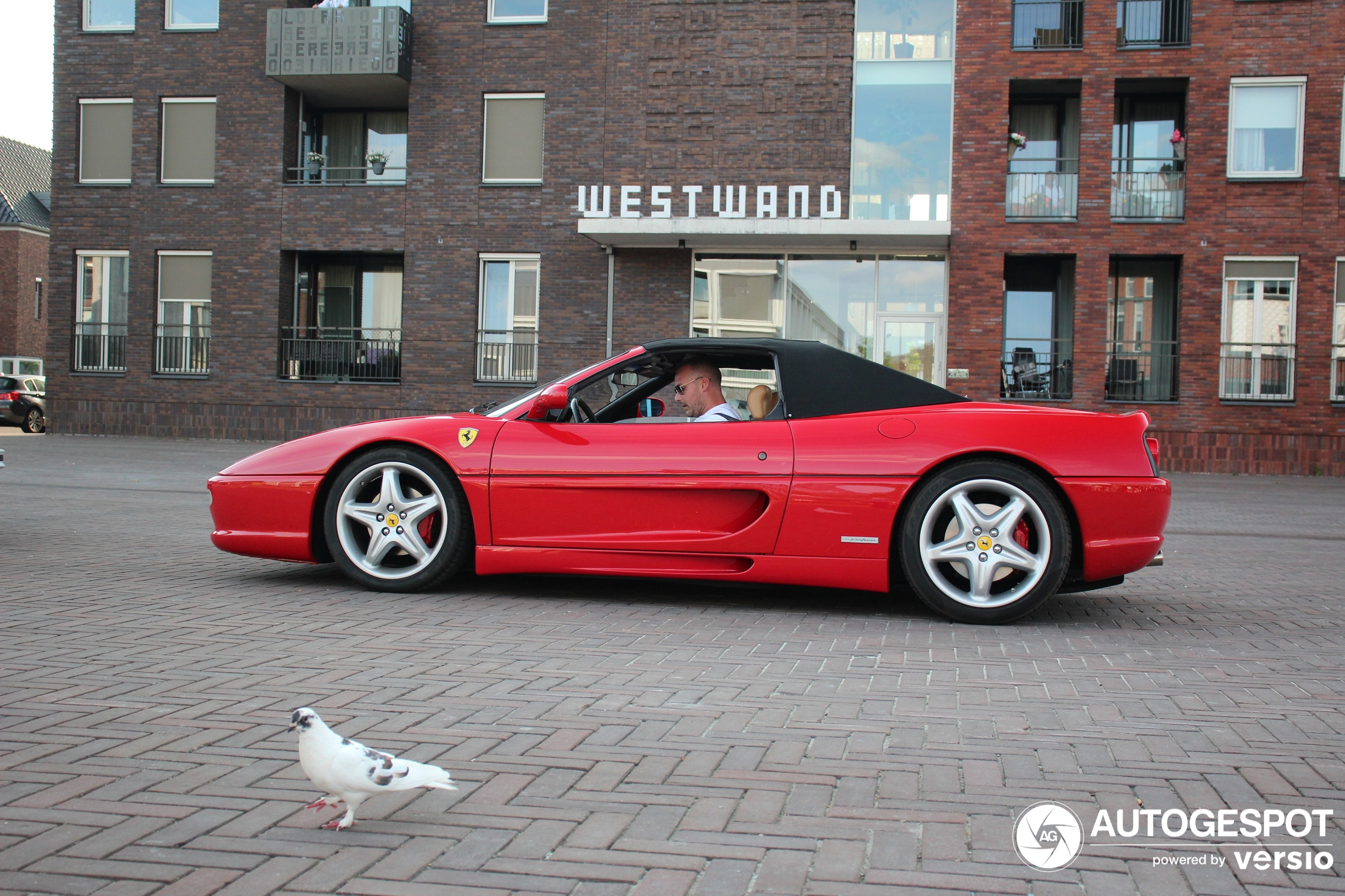 Ferrari F355 Spider