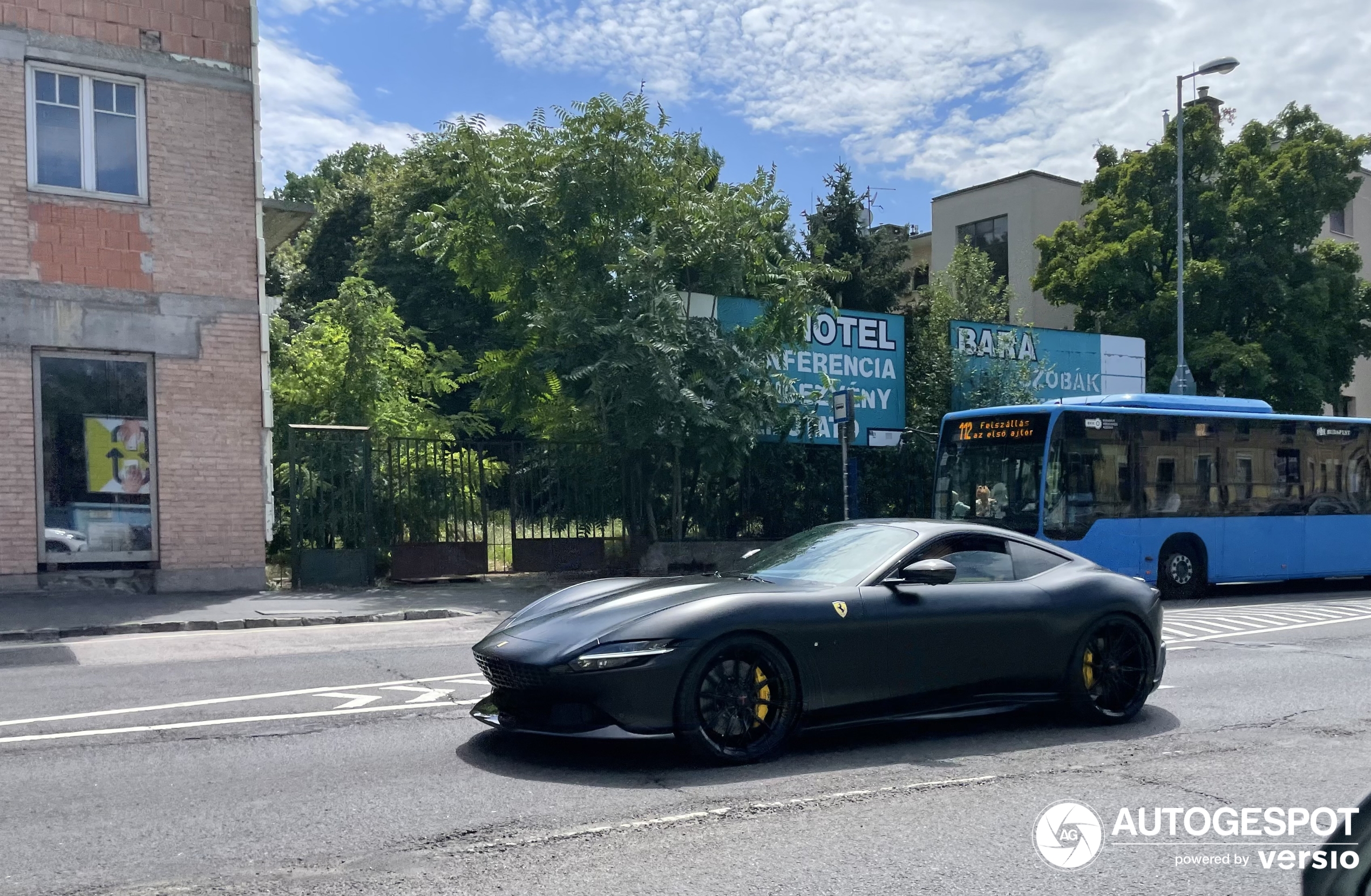 Ferrari Roma Novitec Rosso