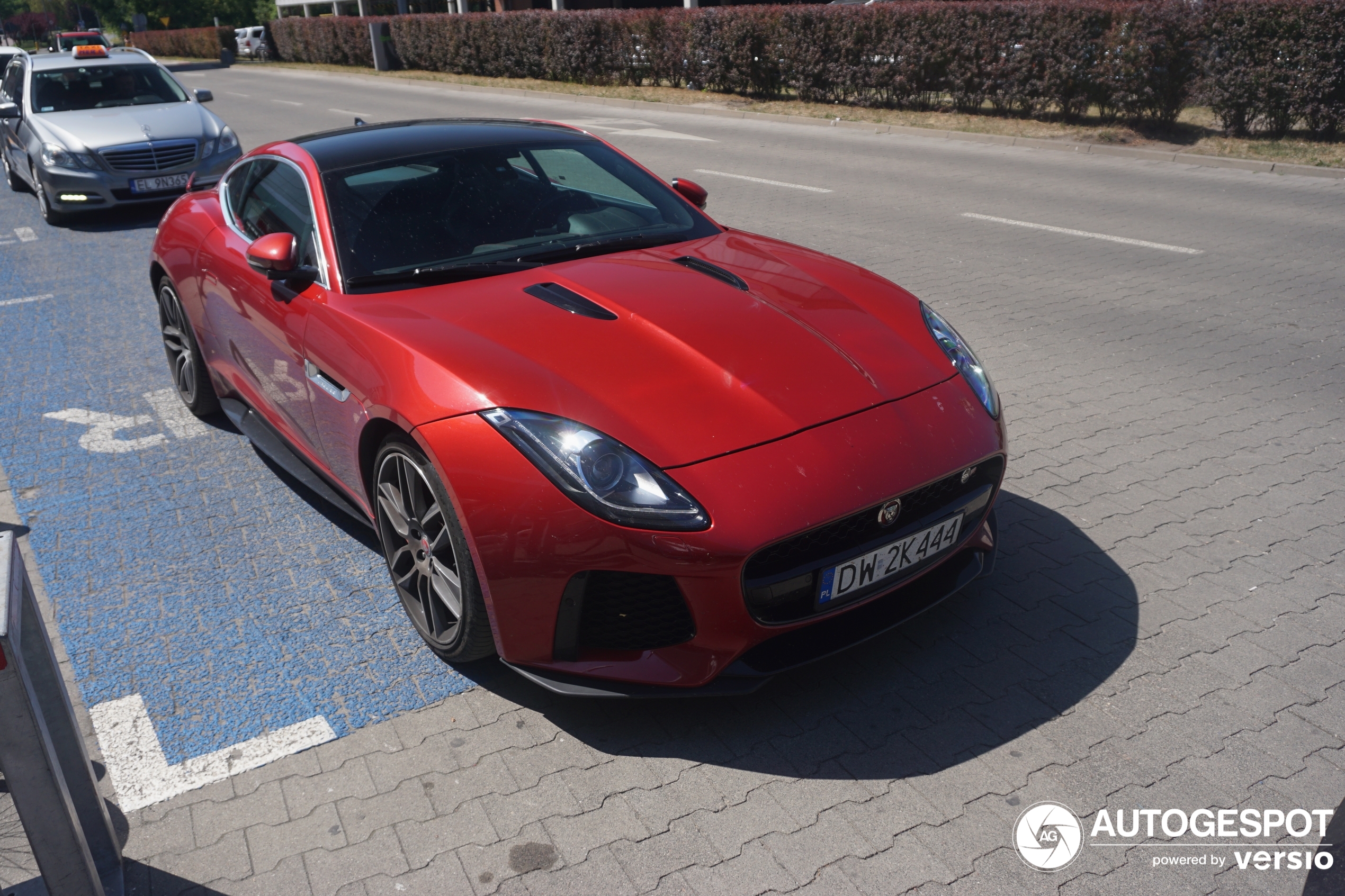 Jaguar F-TYPE R Coupé